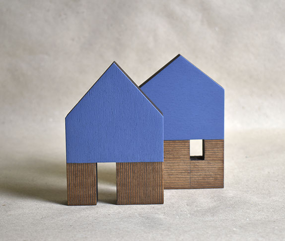 sculpture,garden,corten,weathering steel,inspired by hawthorn tree,